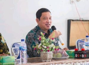 Fitriyus Ingin Masyarakat Temui Pelayanan Terbaik: “Jangan Biarkan Kantor Tak Berpenghuni”