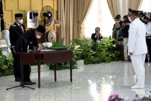 Gubernur Edy Rahmayadi Lantik Akhyar Nasution Jadi Walikota Medan