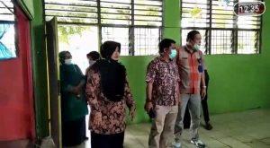 Asrol Aziz Pantau Proses Vaksinasi Tahap Pertama Bagi Pendidik