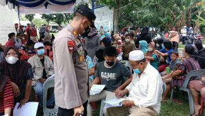 Pengamanan Vaksinasi Oleh Polsek Percut Seituan di Dua Tempat Berbeda di Wilayah Hukumnya