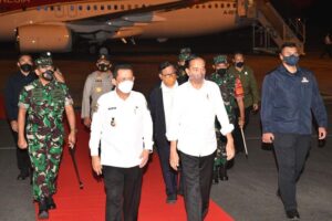 Pangdam I/BB Bersama Forkopimda Kepri Sambut Kedatangan Presiden dan 7 Menteri