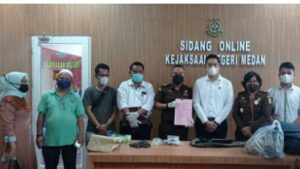 Penyerahan Tersangka dan Barang Bukti Perampokan Toko Emas Simpang Limun Medan, Sumut,Dari Kepolisian Ke Kejari Medan