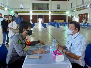 Polda Sumut Gelar Vaksinasi Booster kerjasama Gojek dan Politehnik Parawisata Negeri Medan