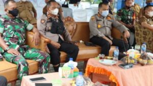 Kapolres Belawan,Tinjau Vaksinasi Anak di Desa Paya Bakung
