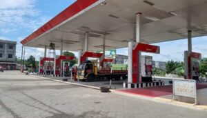 Anggota Polres Labuhanbatu Monitoring Stok BBM di Beberapa SPBU