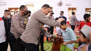 HUT Bhayangkara ke-76, Polres Labuhanbatu Gelar Sunatan Massal