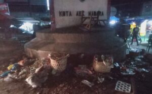 Jorok, Ikon Kota Aek Nabara Disulap Jadi Bank Sampah