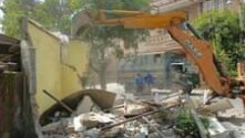 Pemko Medan telah Menertibkan Beberapa Bangunan Liar Diatas Drainase Di Beberapa Kecamatan