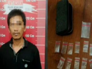 Tim Unit Reskrim Polsek Medan Baru Polrestabes Medan Amankan Seorang Tersangka Pengedar Narkoba Di Tangkap Di Kecamatan Medan Maimun.