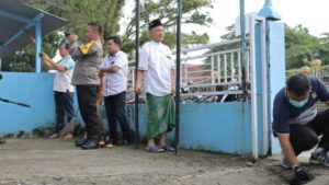 Jum’at Barokah, Polres Nias Kembali Santuni Warga Kurang Mampu Dan Gelar Bakti Sosial di Masjid Istiqomah