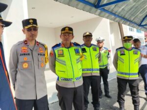 Pastikan Arus Balik Lebaran Lancar, Wakapolda Sumut Tinjau Pelabuhan Ajibata