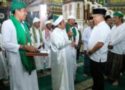 Kapolda Sumut bersama Ratusan Santri Hadiri Pembacaan Yasin 41 Ratib Al Hadad