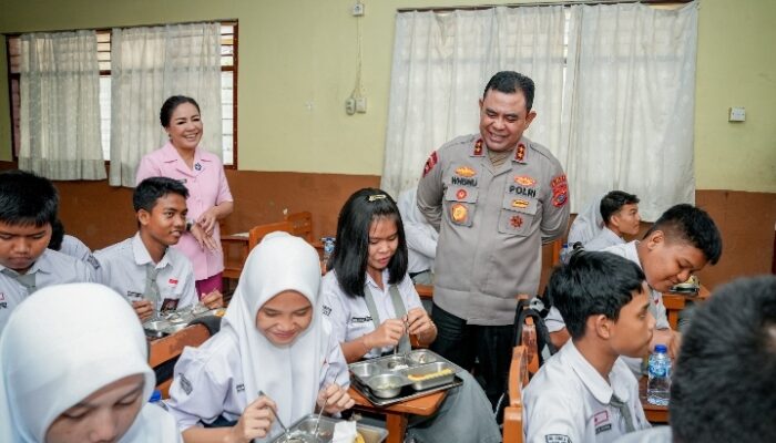 Kapolda Sumut Tinjau Uji Coba Program Makan Bergizi Gratis, Dukung Generasi Sehat dan Cerdas