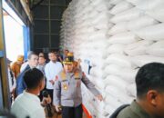 Kapolri-Mentan Tinjau Gudang Bulog Tanete, Cek Kesiapan Tampung dan Jaga Kualitas Pangan
