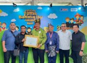 Bupati Asahan Terima Penghargaan Nasional dari Kemendikdasmen RI
