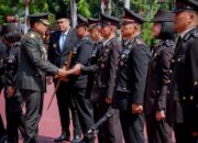 Polda Sumut Berikan Penghargaan Kepada 56 Personel Berprestasi, Meriahkan HUT Bhayangkara ke-79