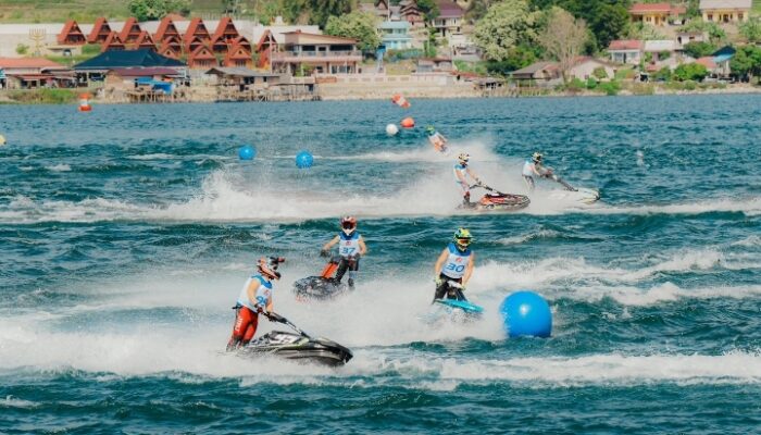 PEMBALAP EROPA DOMINASI MOTO 1 AQUABIKE WORLD CHAMPIONSHIP DI DANAU TOBA