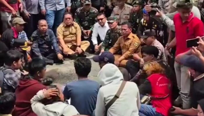 Walikota Siap Batalkan Pembangunan DPRD Pematangsiantar