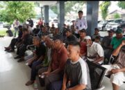 *Rutan Kelas I Medan Bagikan 50 Paket Bansos kepada Tukang Becak*