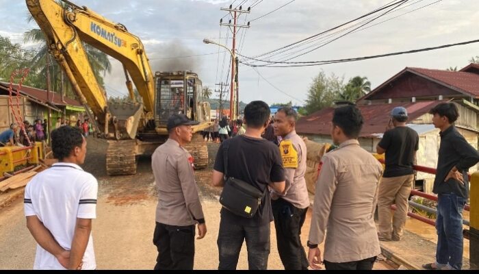 Akses Antarwilayah Pulih, Brimob Sumut Rampungkan Perbaikan Jembatan Halangan dalam 3 Hari